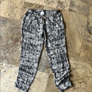 Super Lightweight Navy and Cream Patterned Pants